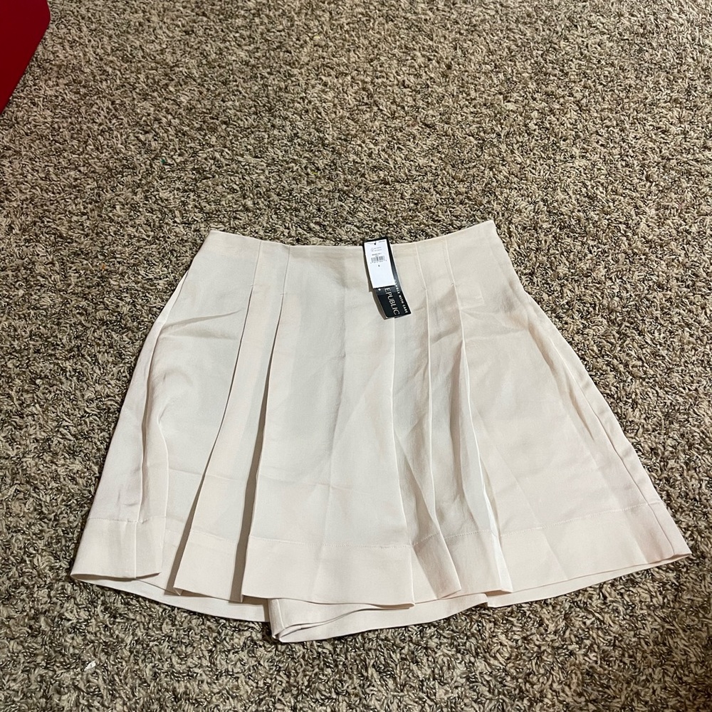 Banana Republic High Waist Shorts - Cream